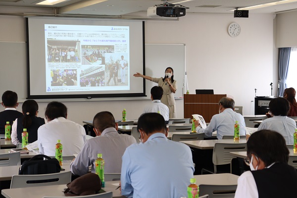タクシー運転手の研修が開催されました