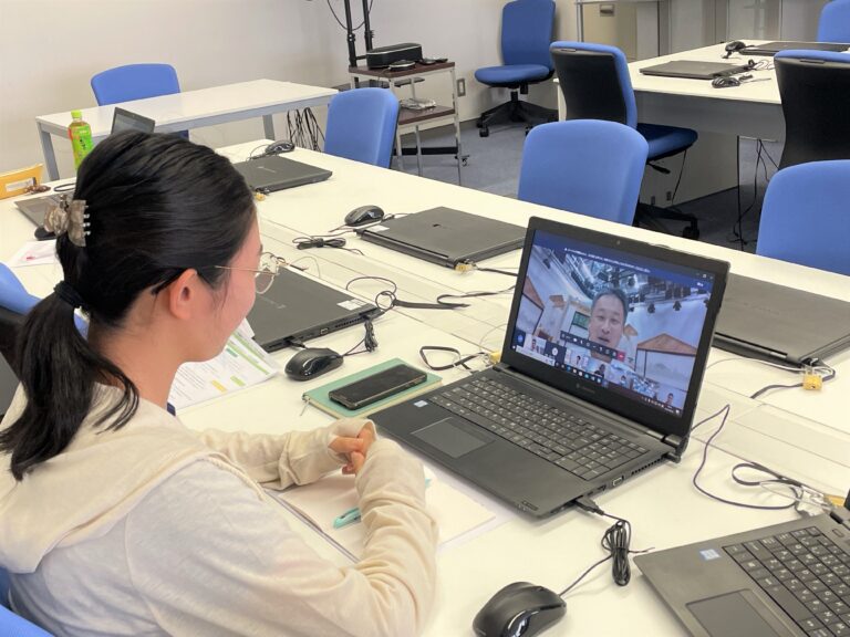 NHK「HENROを世界の中心に！ITで四国遍路をアップデート」に学生が協力しました