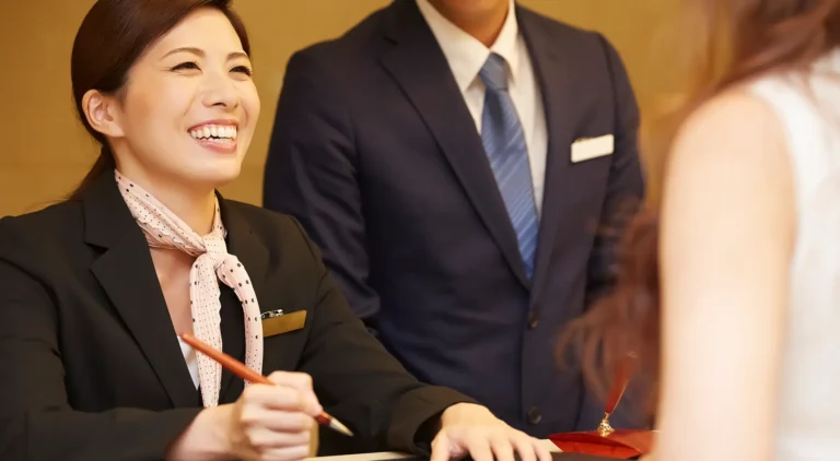 【高校生向け】ホテリエになるには？仕事内容から大学・専門学校の選び方まで、夢を叶える進路を徹底解説！