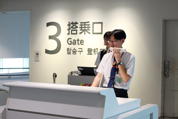 現在も、先輩方の背中を見ながら勉強の毎日