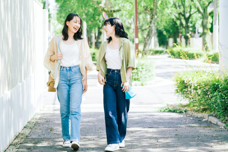 【徹底比較】短大と専門学校の違いとは？後悔しない選び方と第三の選択肢を解説