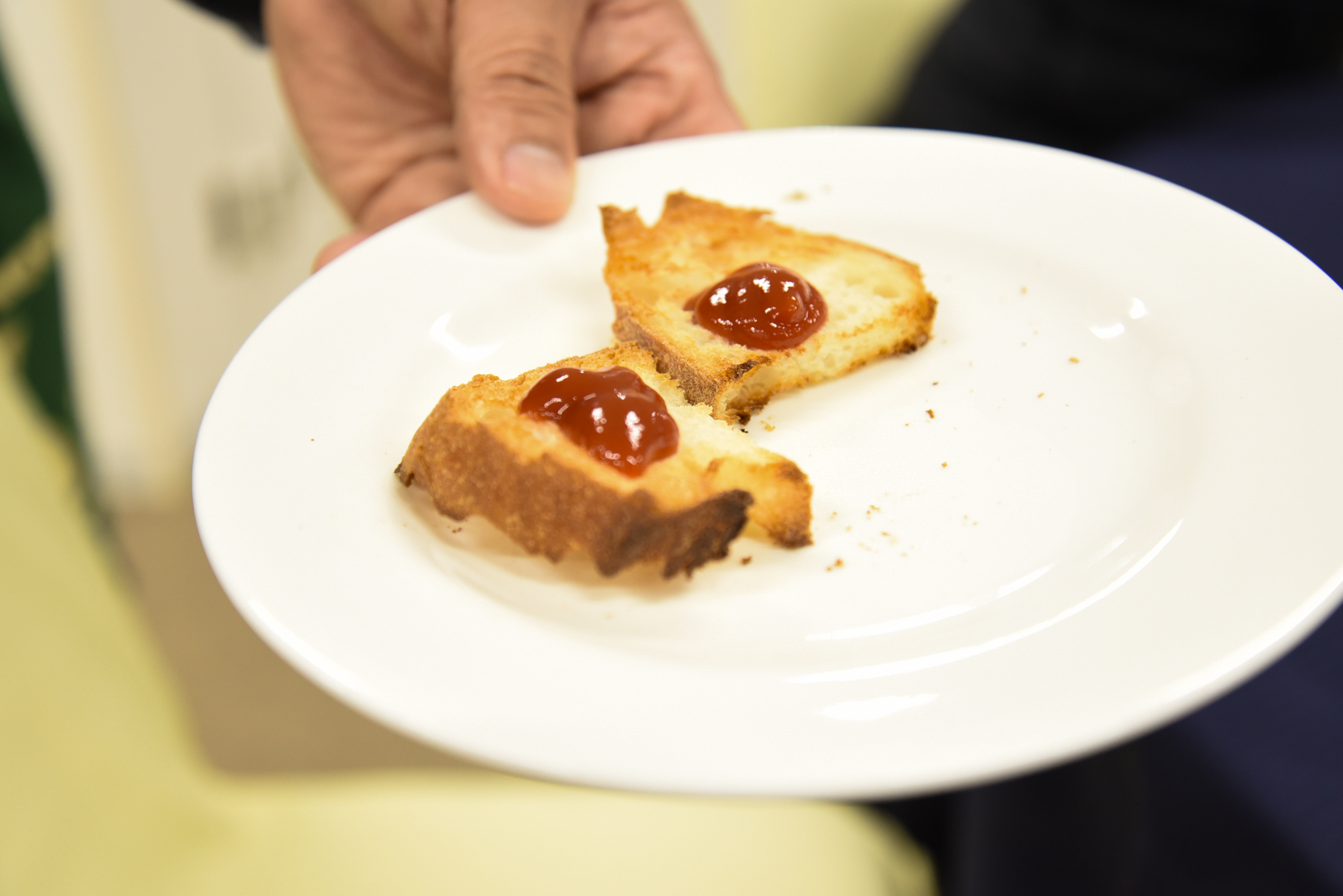 なぜ、最初に「食べ比べ」をするの？