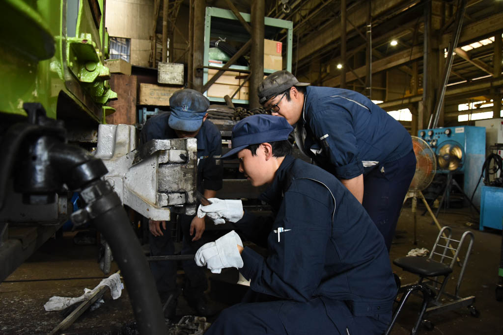 地域を支える「ことでん」の仕事を学ぶ